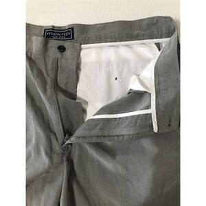 Andrew Fezza 36 x 8.5" Gray Pleated Bermuda Shorts